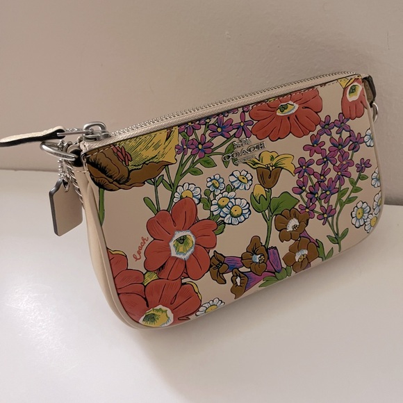 NWT - COACH Nolita 19 With Floral Print - Smooth Leather - CR365 $238 - Picture 4 of 9